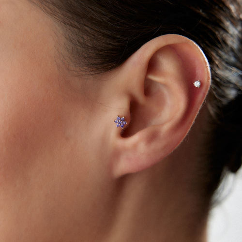Mor Taşlı Papatya Piercing