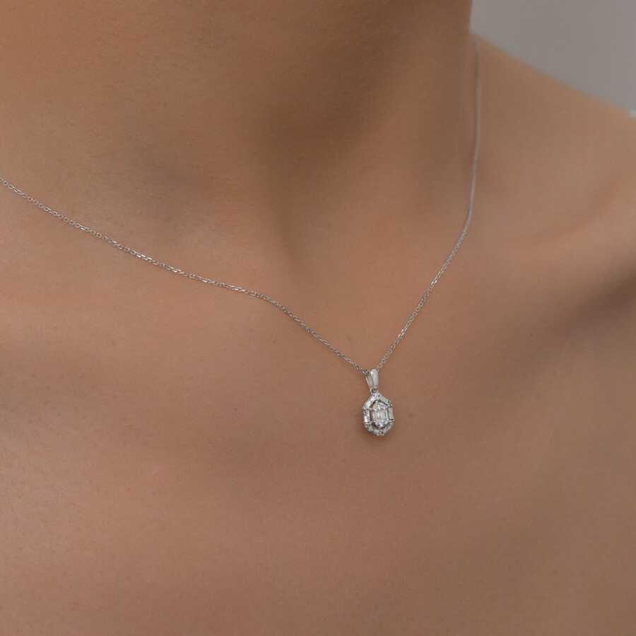 0,10 Karat Fantezi Pırlanta Kolye