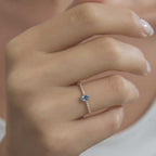 0,34 Karat Blue Topaz Yüzük