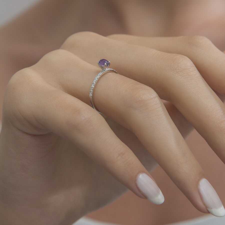 0,35 Karat Pırlantalı Ametist Yüzük