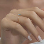 0,39 Karat Pırlantalı Blue Topaz Yüzük