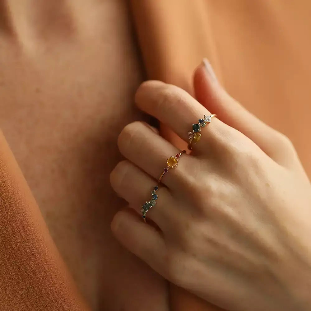 Violet 0.55 CT Multicolor Sapphire Yellow Gold Ring