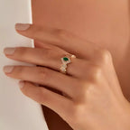 Elowen 0.59 CT Zümrüt ve Pırlanta Taşlı Rose Altın Yüzük