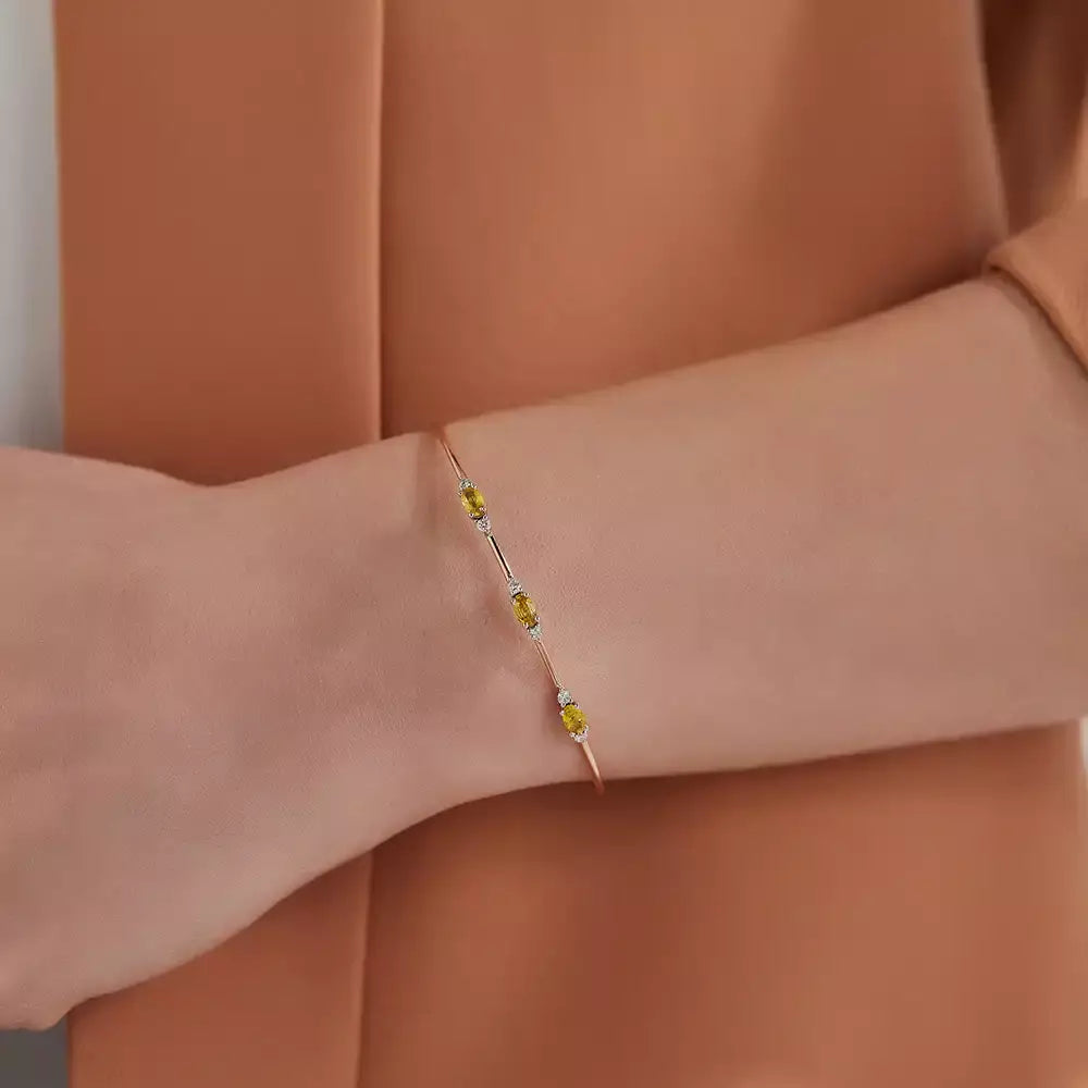 0.98 CT Yellow Sapphire and Diamond Bracelet