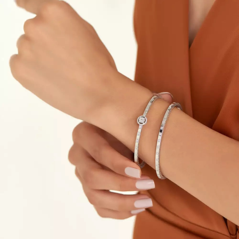 Quadro Diamond White Gold Bracelet