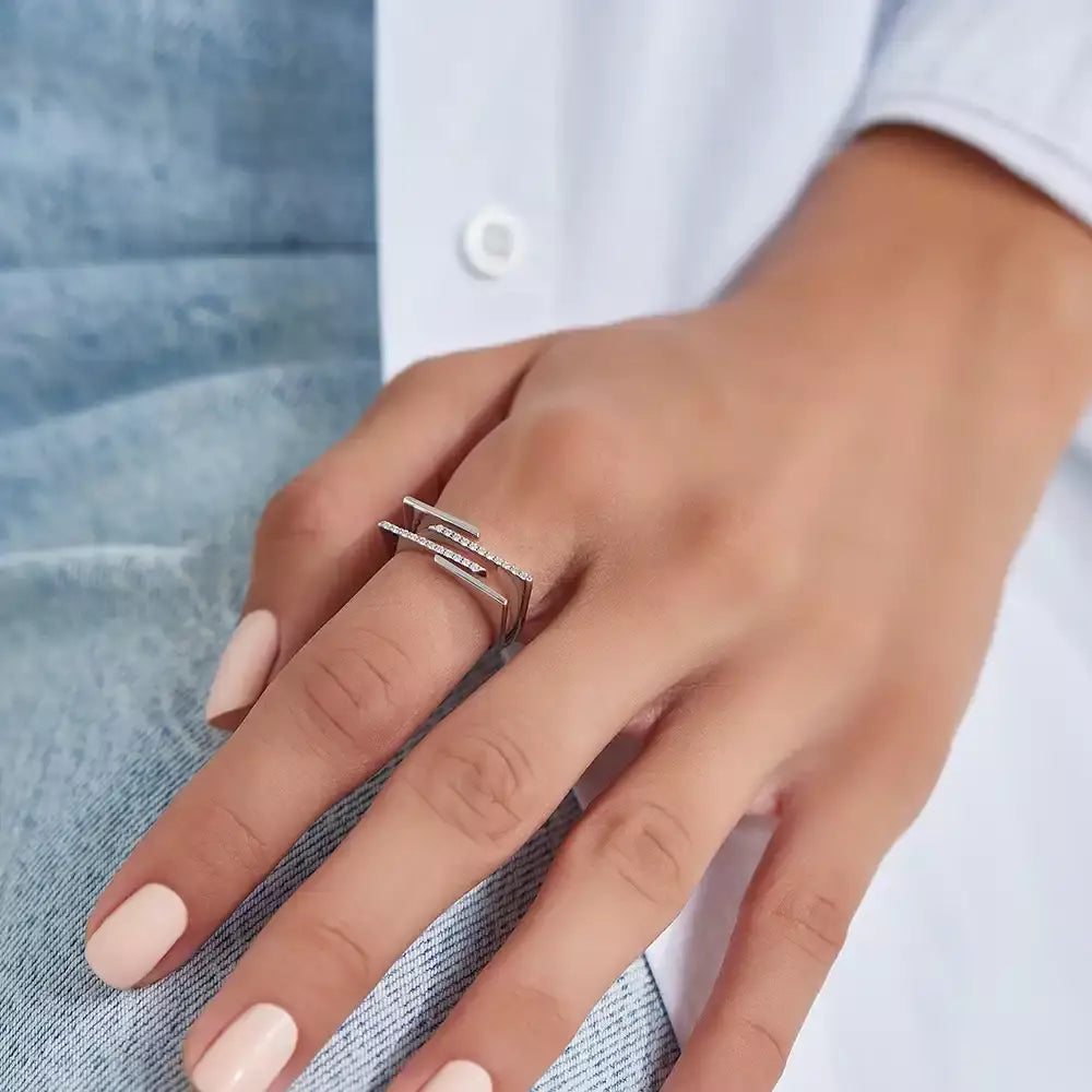 Linear 0.11 CT Diamond White Gold Ring