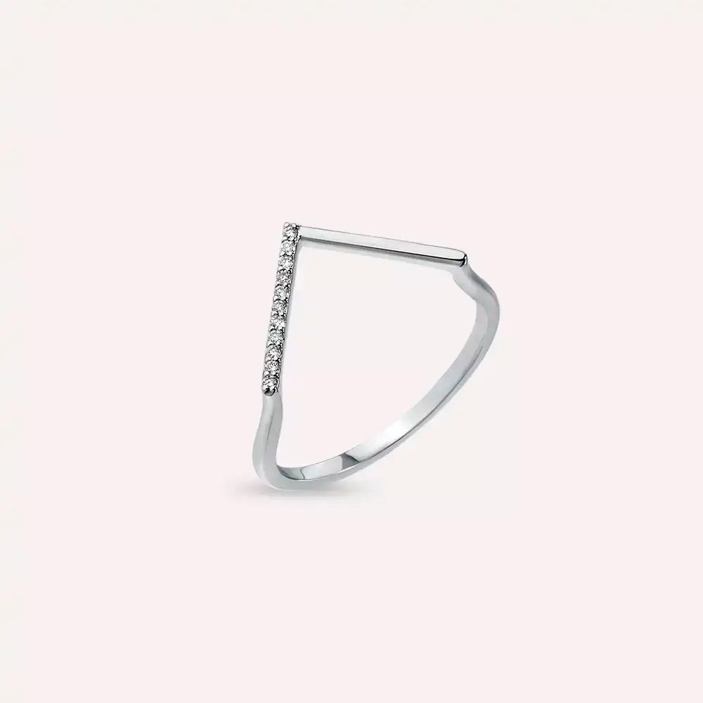 Diamond White Gold Minimal V Ring