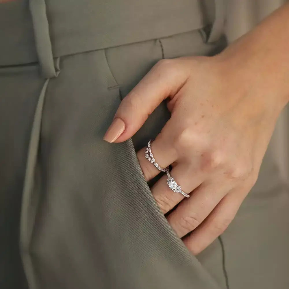 Raven Diamond White Gold Ring