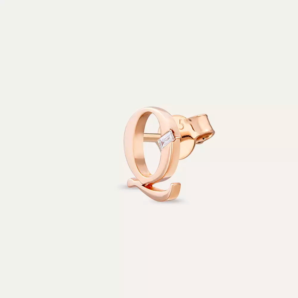 Q Letter Diamond Rose Gold Mini Single Earring