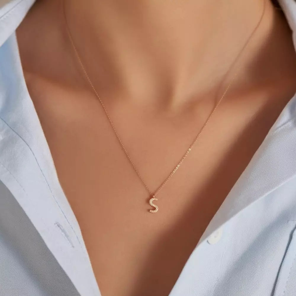 S Harf Pırlanta Taşlı Rose Altın Kolye