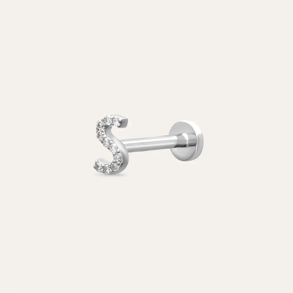 S Harf Pırlanta Taşlı Beyaz Altın Piercing