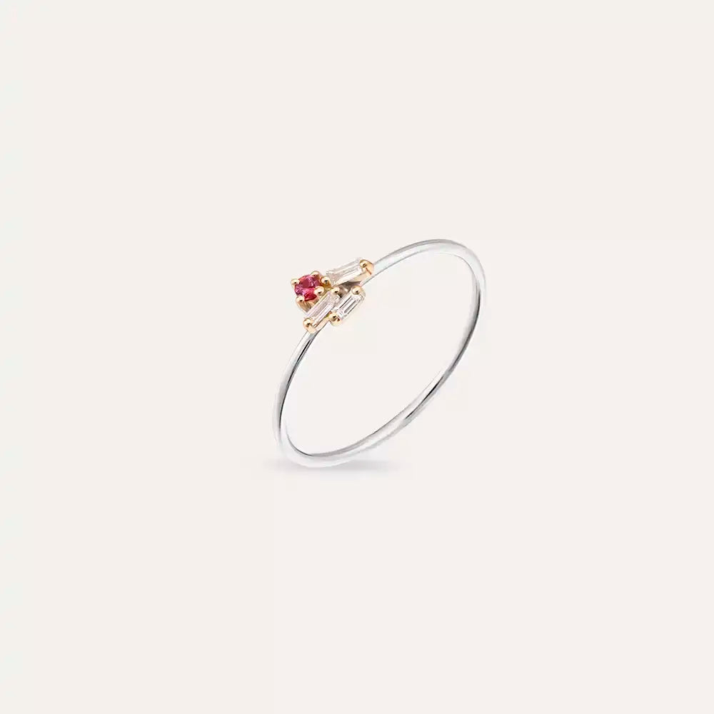 Micra 0.10 CT Pink Safir ve Baget Pırlanta Taşlı Yüzük