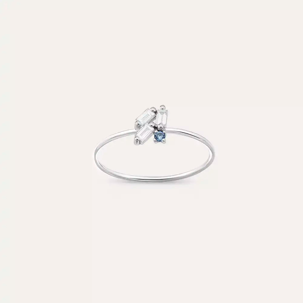 Micra 0.22 CT Blue Safir ve Baget Pırlanta Taşlı Beyaz Altın Yüzük