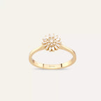 Shiny Yellow Gold Ring with Baguette-Cut Diamond