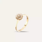 Shiny Yellow Gold Ring with Baguette-Cut Diamond