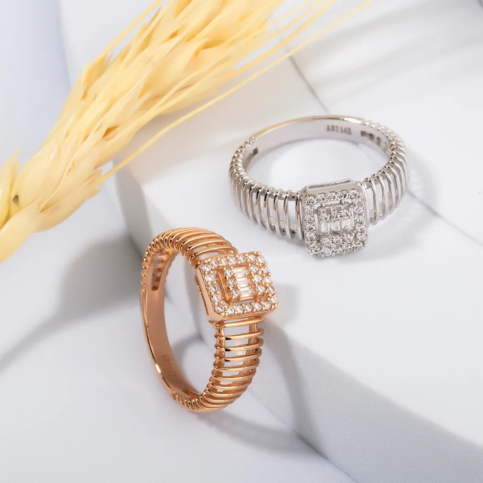 14 Karat Gold Rose Filigree Baguette Ring